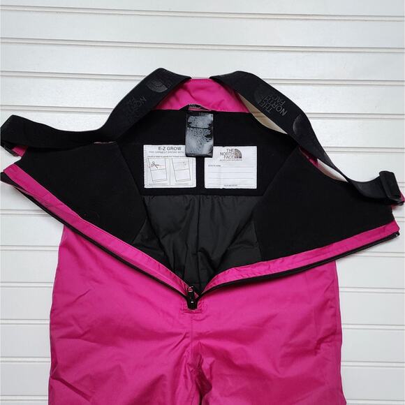 The North Face Kids Freedom Insulated Bibs/Snow Pants - Picture 6 of 12